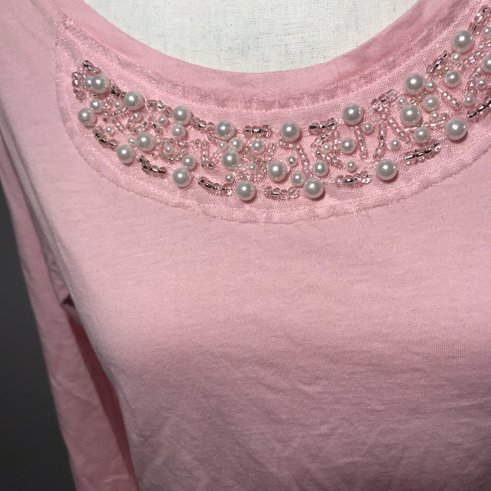 pink blouse - Picture 4 of 8